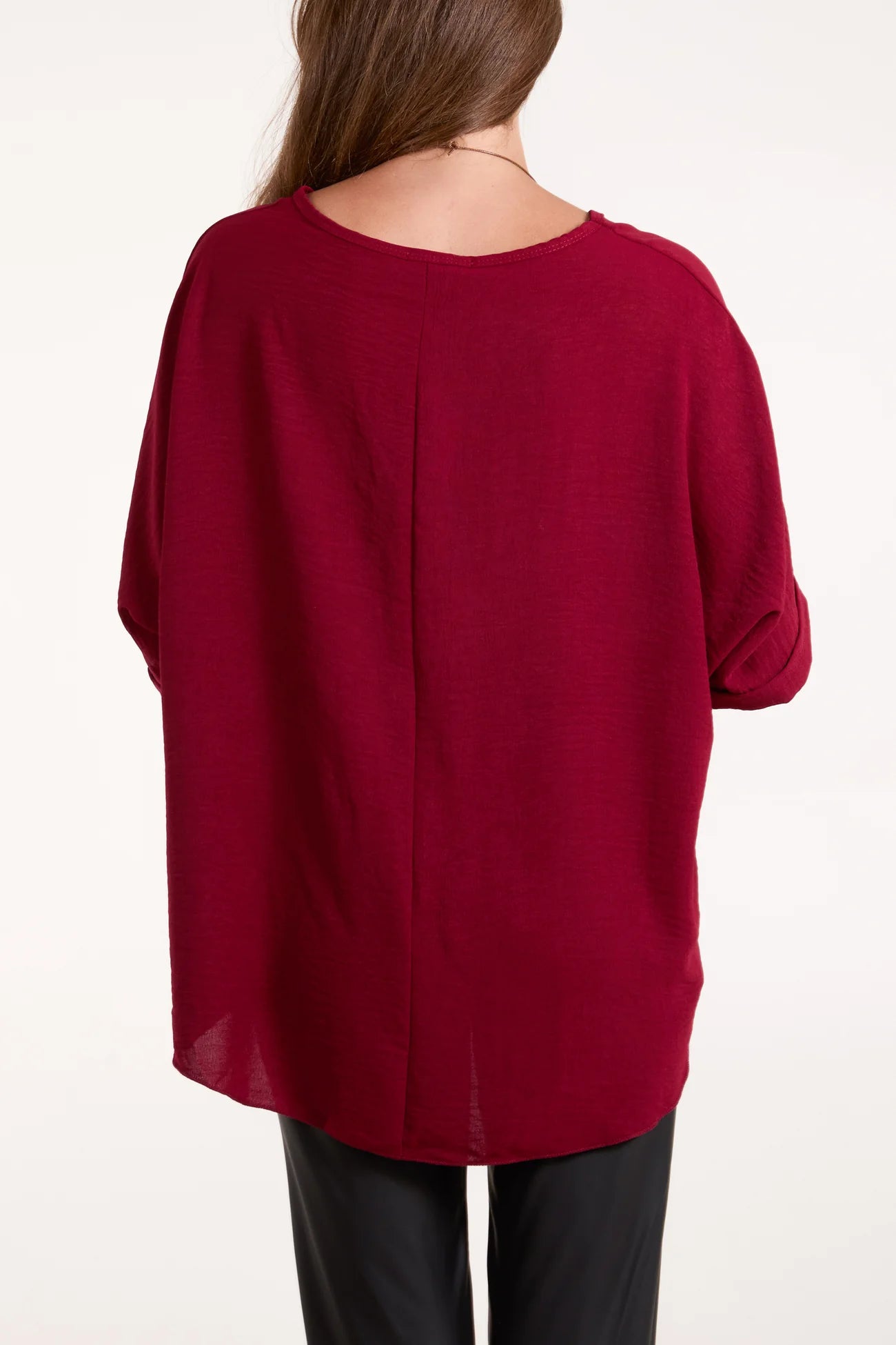 Short Sleeve Top With Necklace