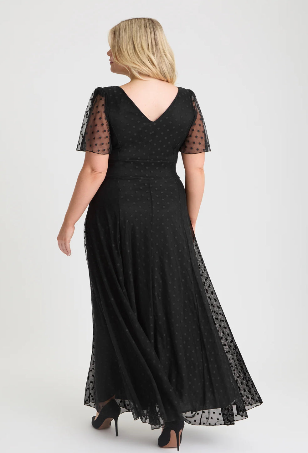 Scarlett & Jo Isabelle Dobby Spot Maxi Dress