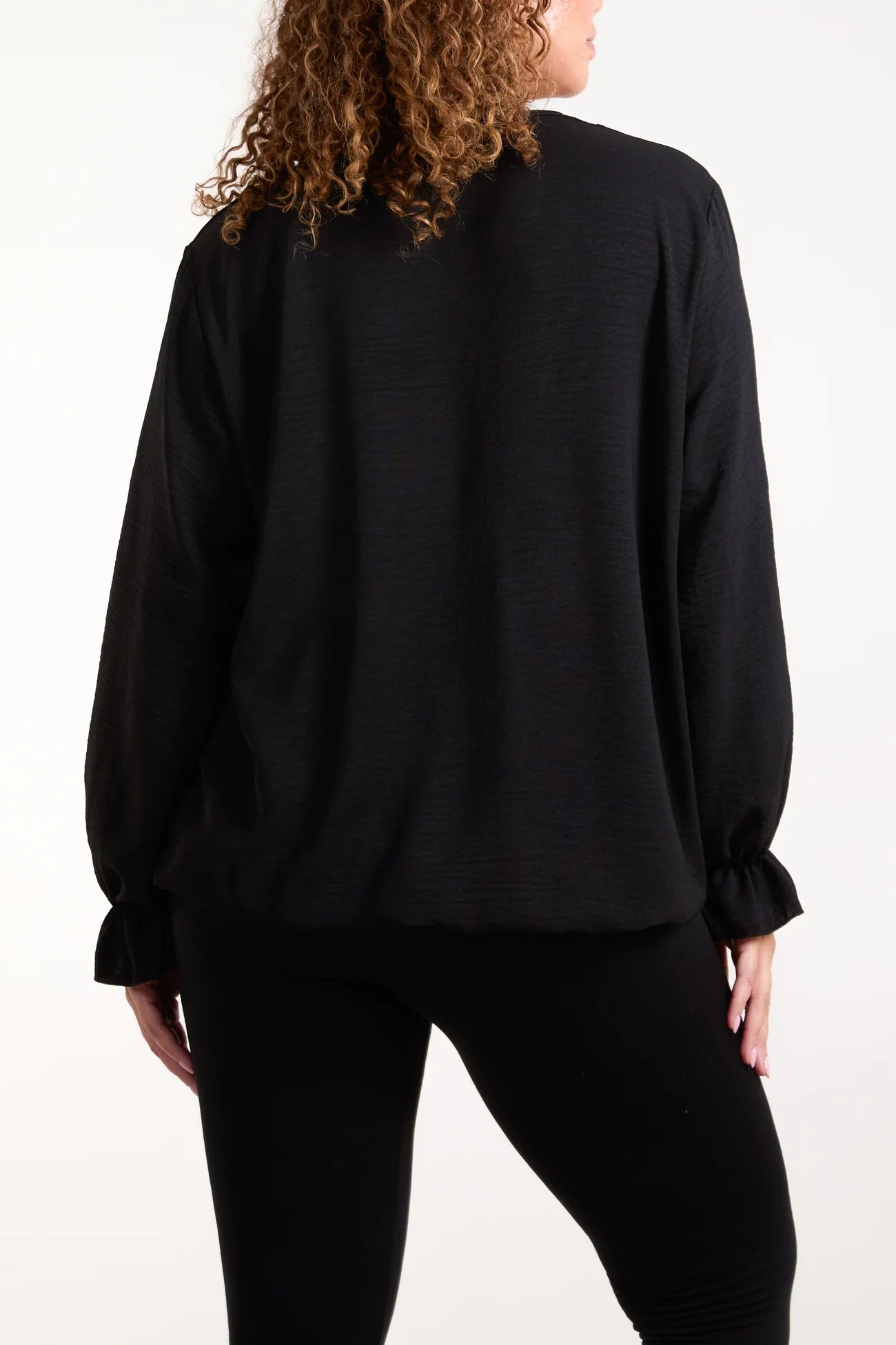 Necklace Bubble Hem Long Sleeve Blouse