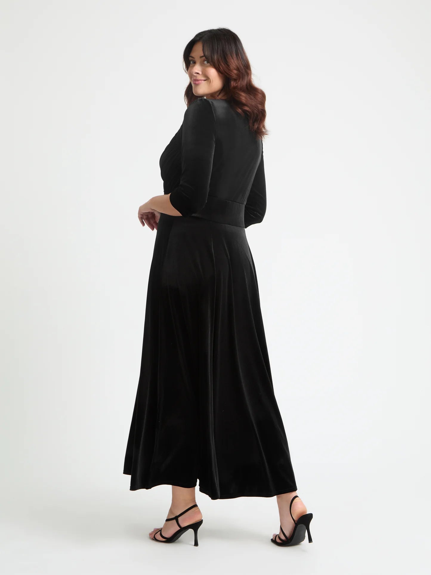 Scarlett & Jo Elizabeth Black Velvet Maxi Dress