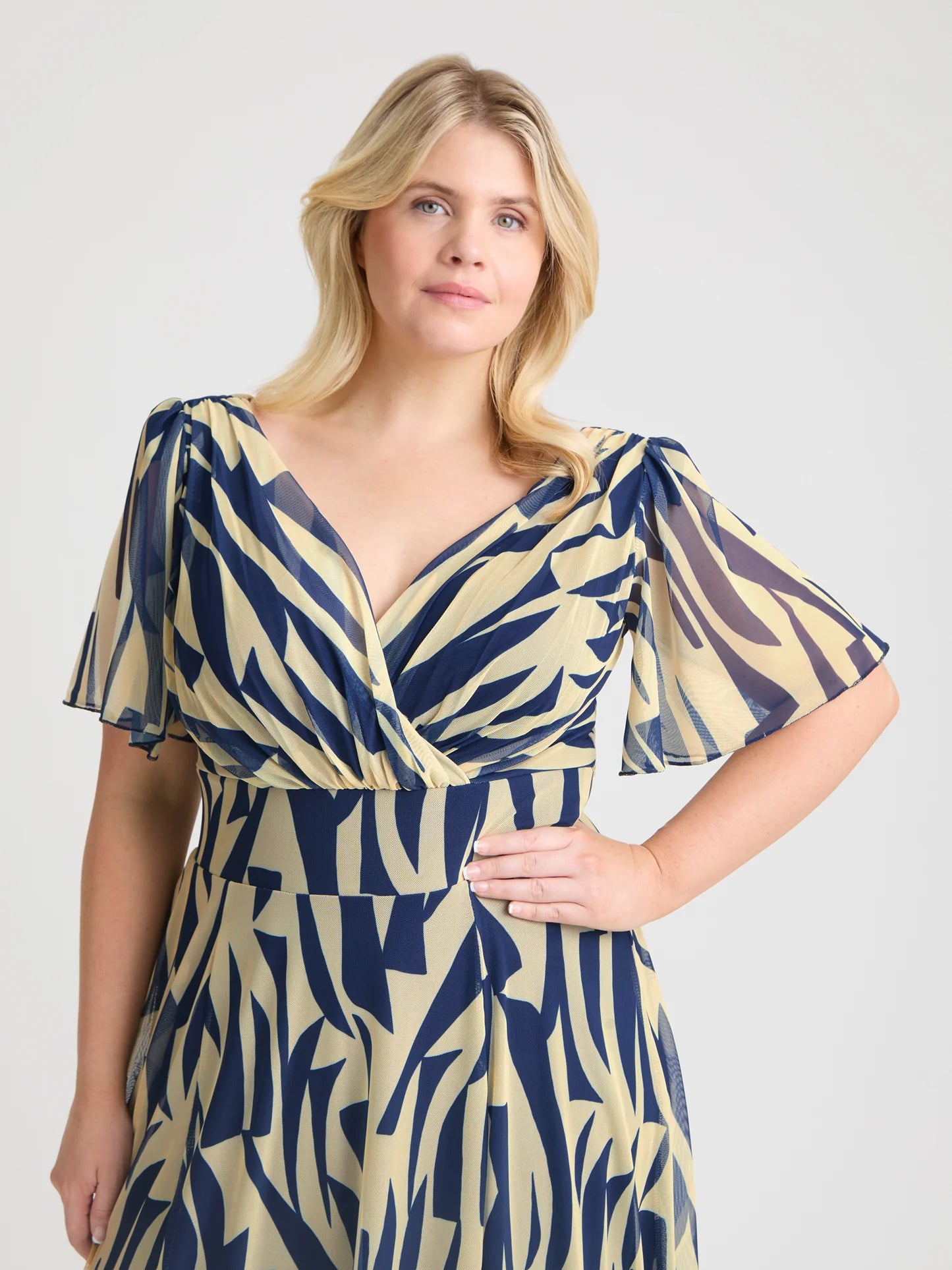 Scarlett & Jo Victoria Marine Ivory Midi Dress