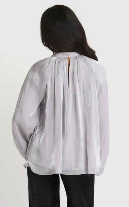 Needs No Label Blouson Sleeve Blouse