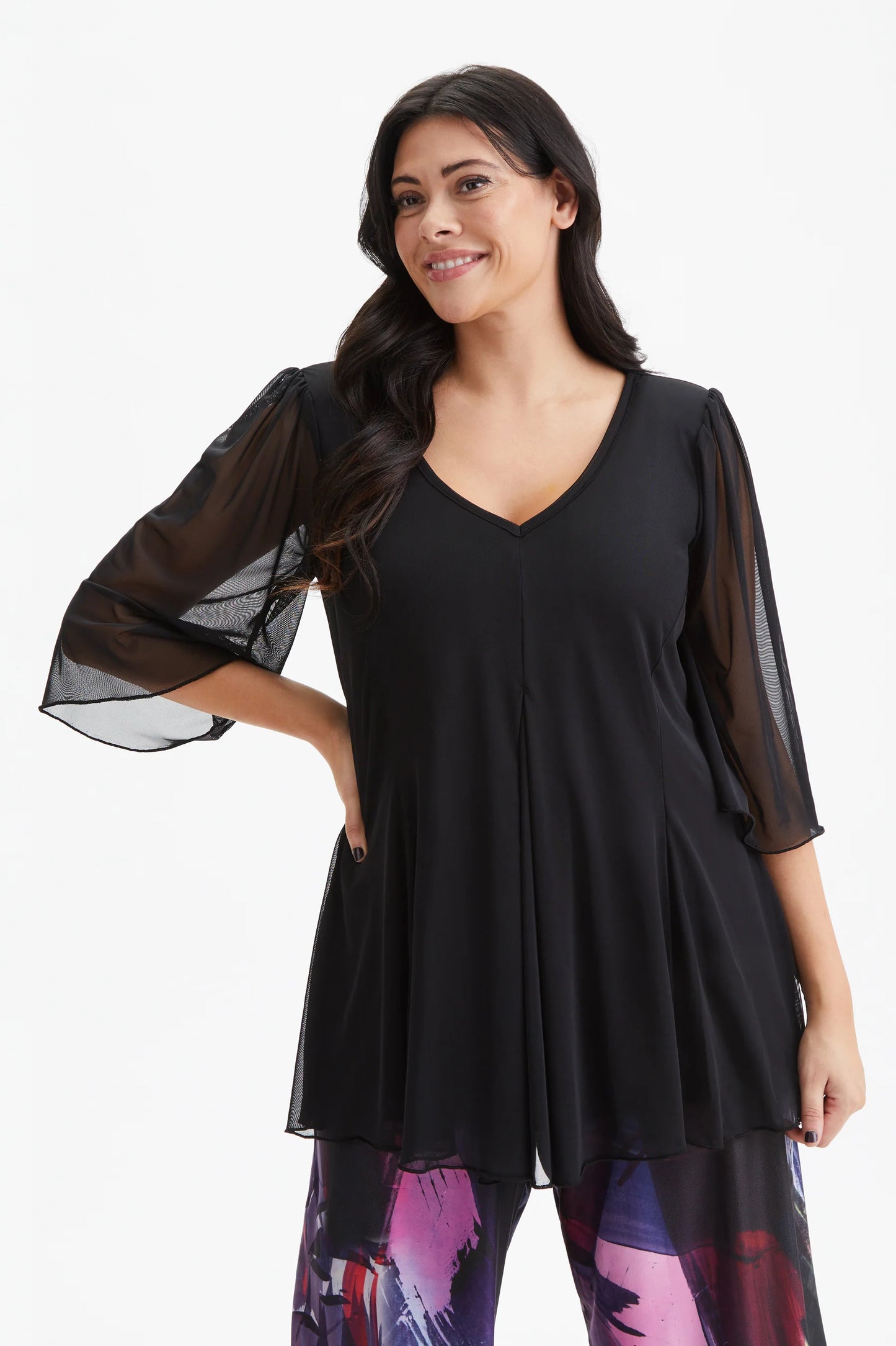 Scarlett & Jo Black Pleated V Neck Tunic