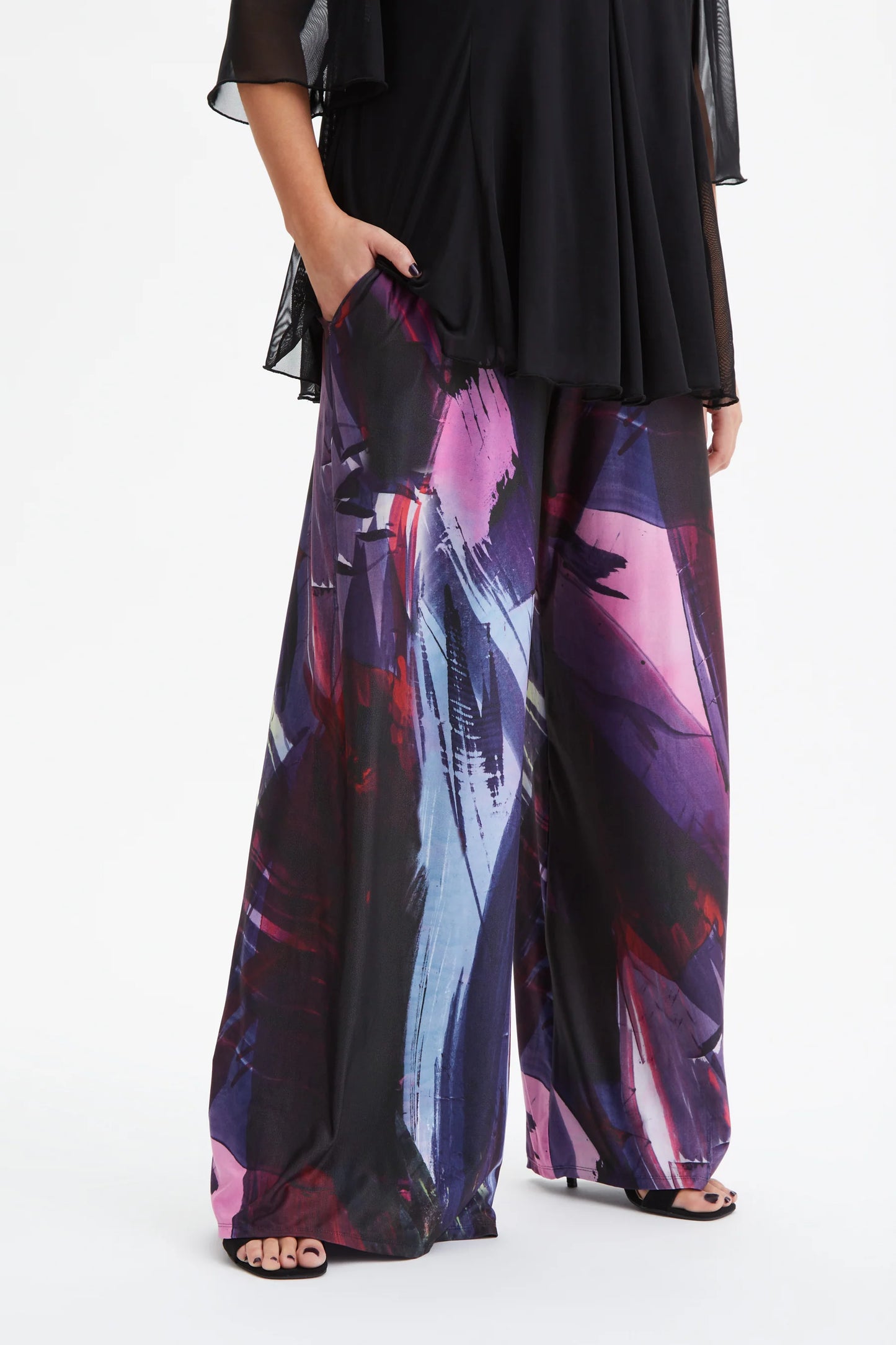 Scarlett & Jo Black Abstract Lounge Pants