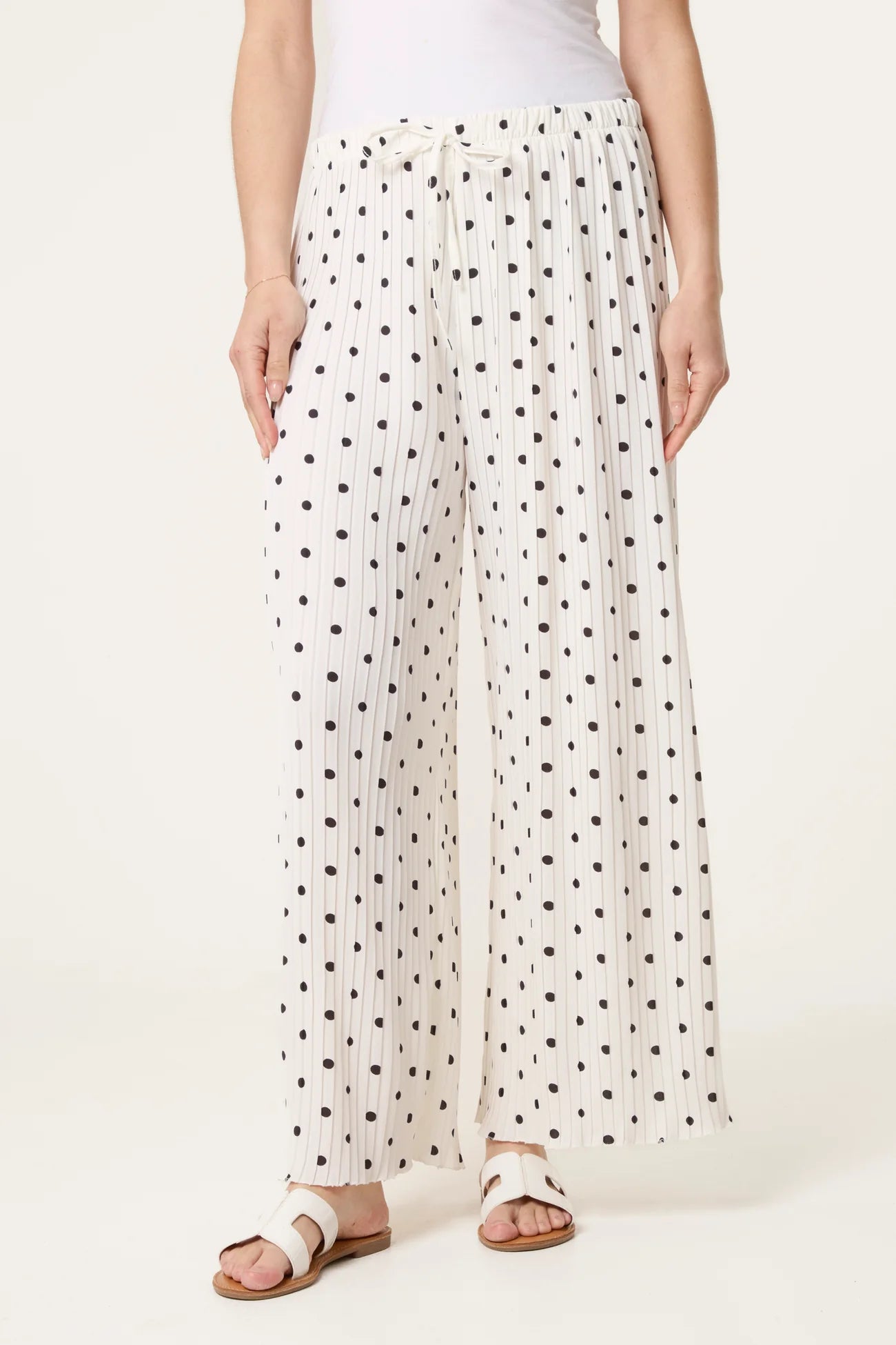 Polka Dot Plisse Culotte Trousers