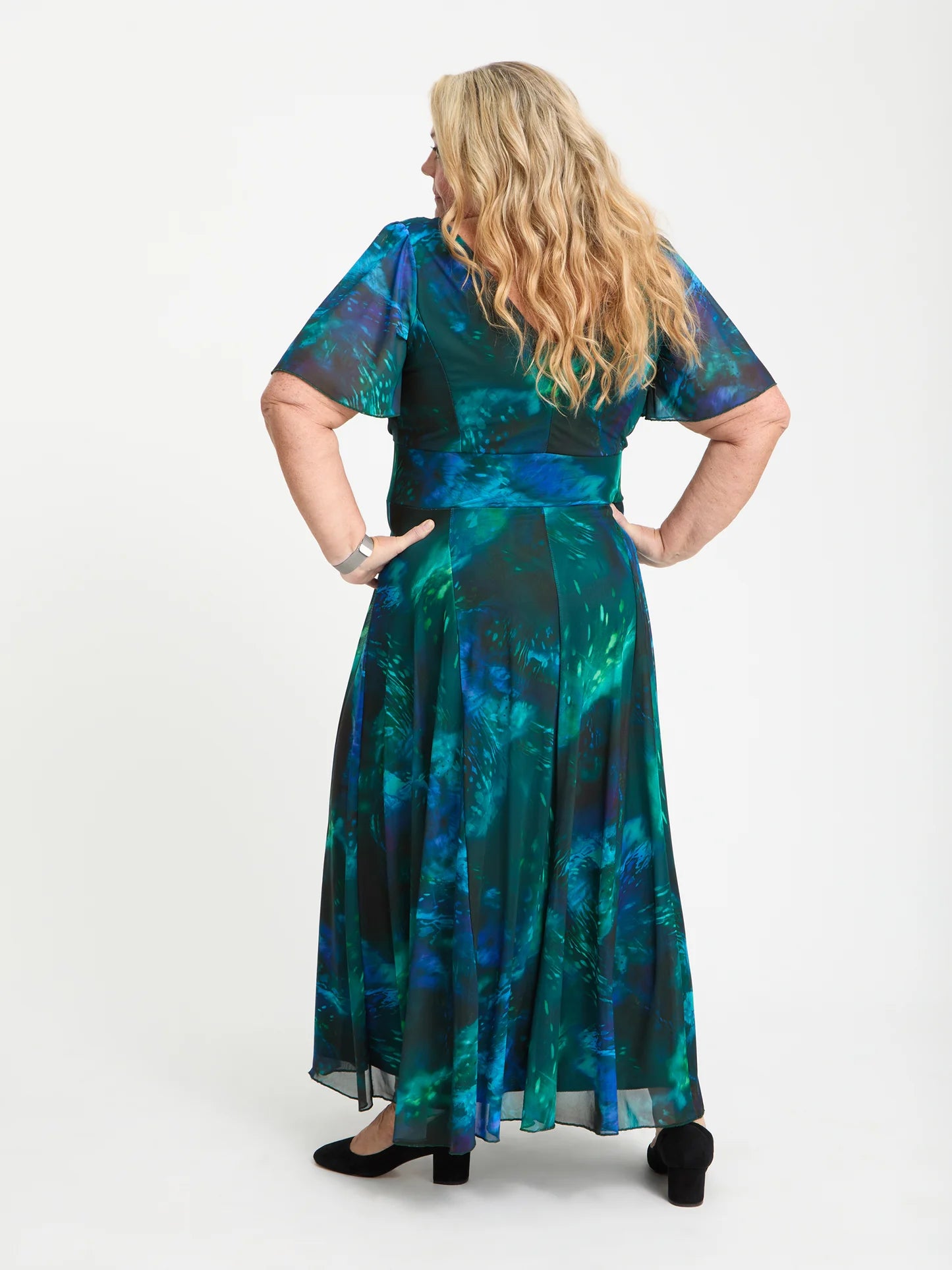 Scarlett & Jo Isabelle Petite Green Blue Marble Maxi Dress