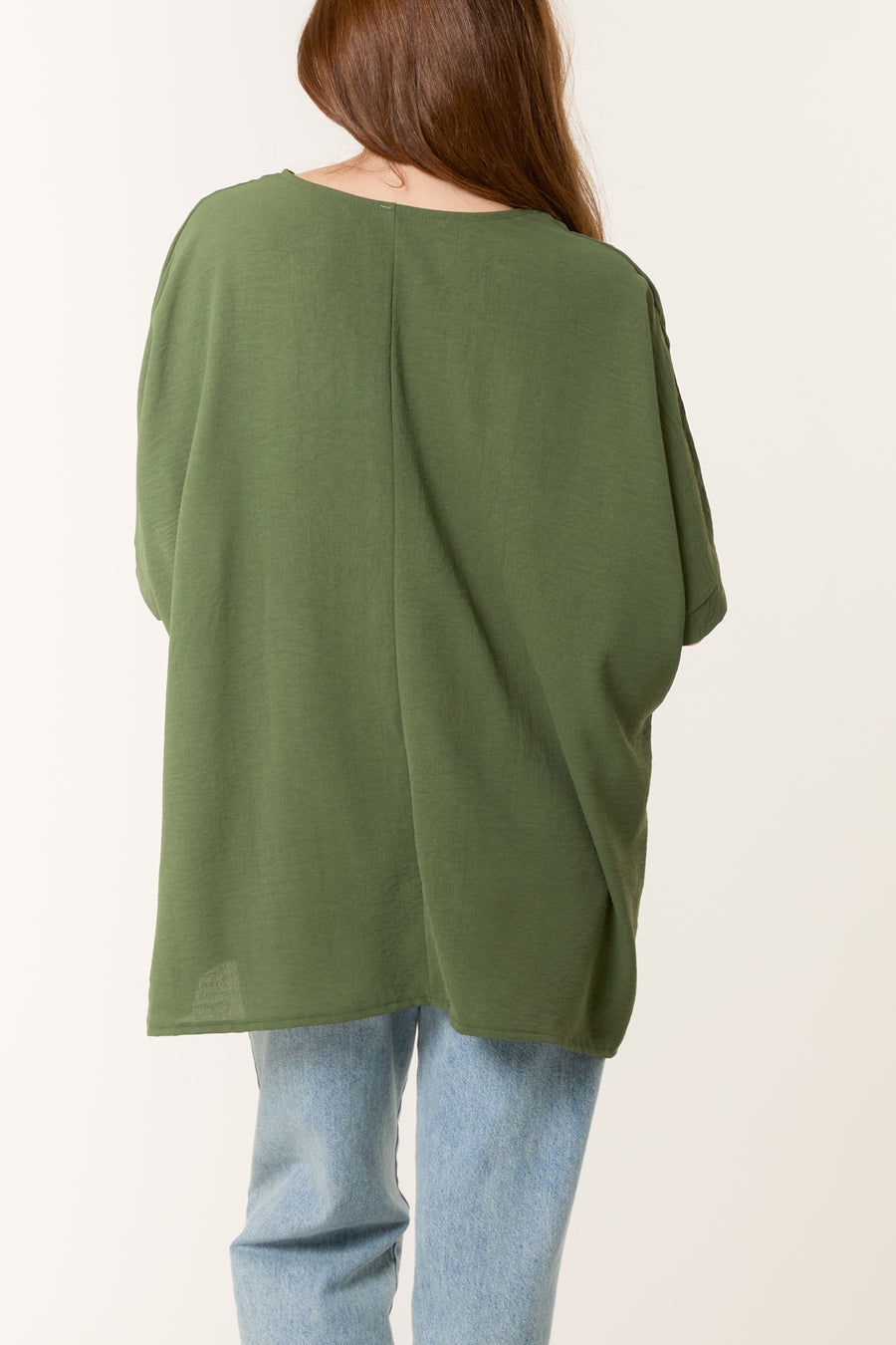 Batwing Short Sleeve Top With Necklace