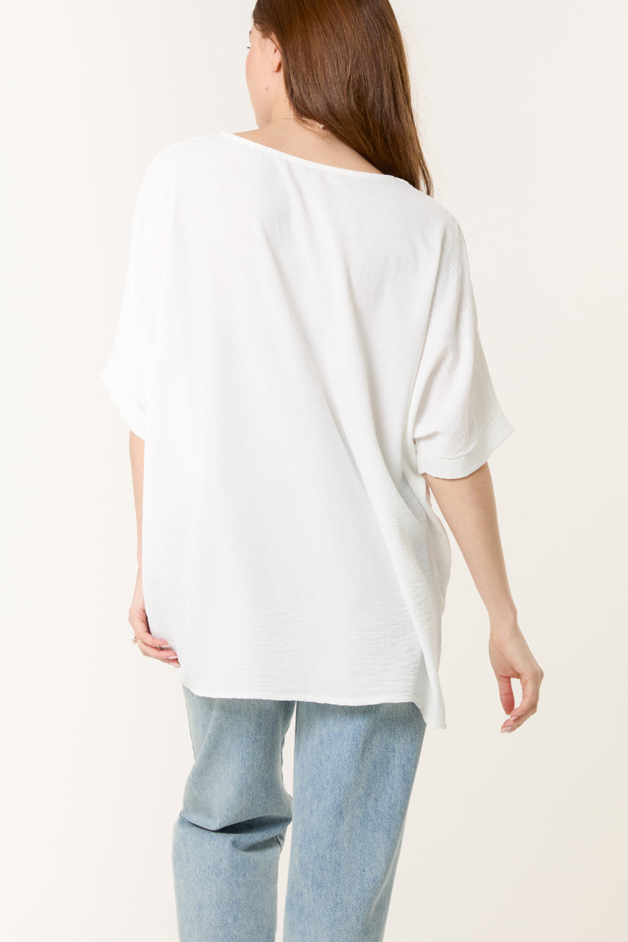 Batwing Short Sleeve Top With Necklace