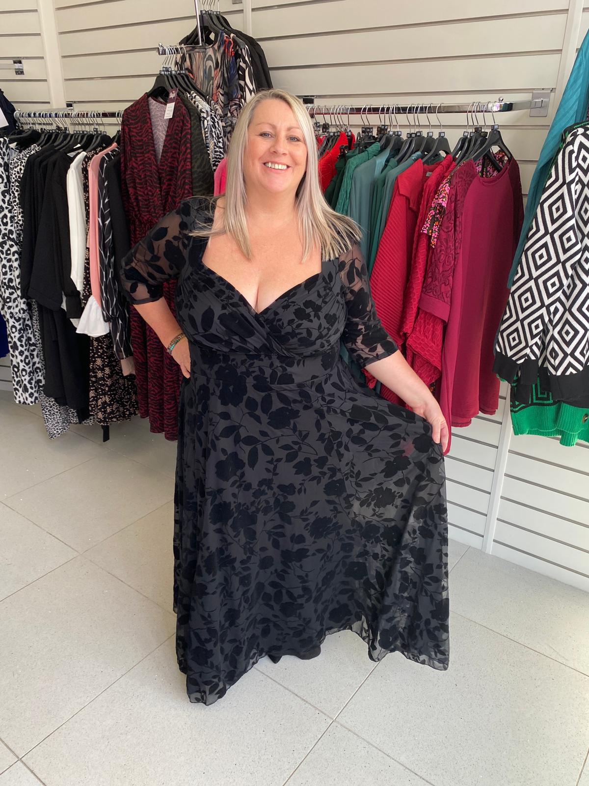 Scarlett & Jo Elizabeth Black Velvet Floral Maxi Dress