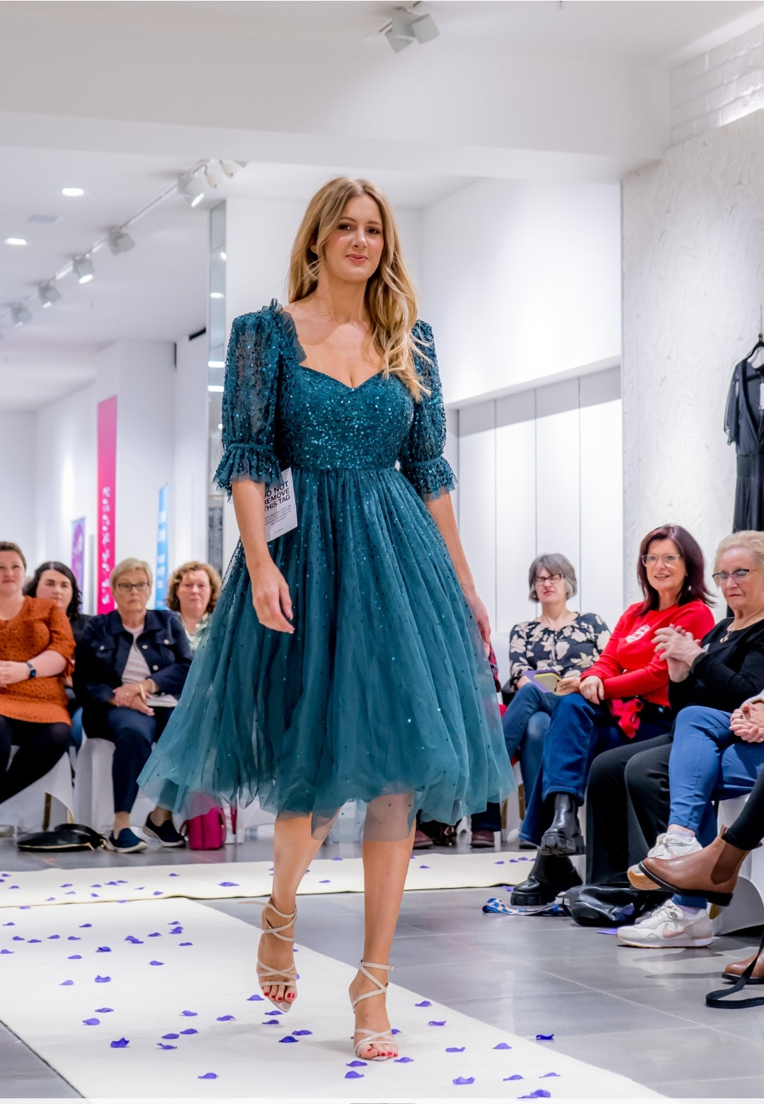Sequin Dresses Maya Deluxe Midi Dress Maya Deluxe Women's Midi Sequins Ruffle Sweetheart Neckline Puff Sleeves Sequin Dresses Maya Deluxe Midi Dress Maya Deluxe Women's Midi Sequins Ruffle Sweetheart Neckline Puff Sleeves