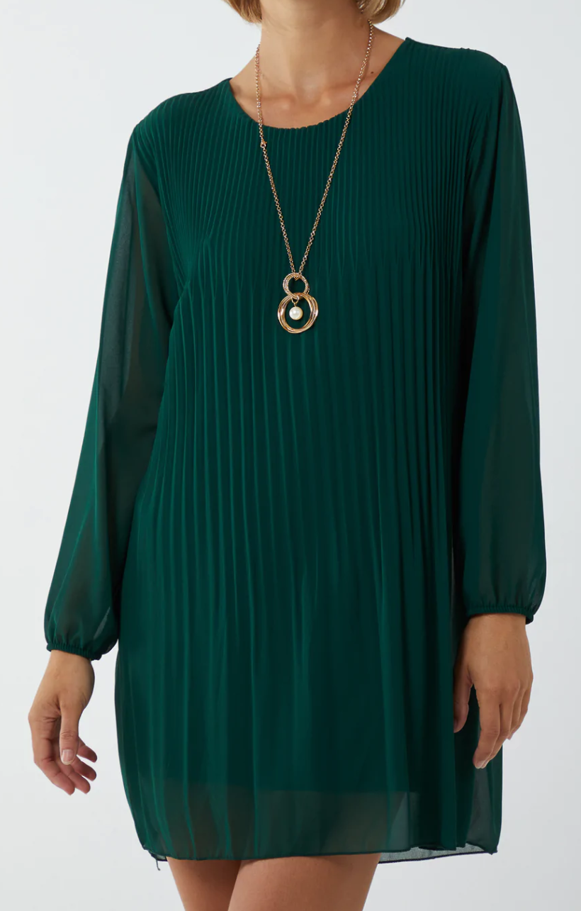 Long Pleat Dress with Necklace