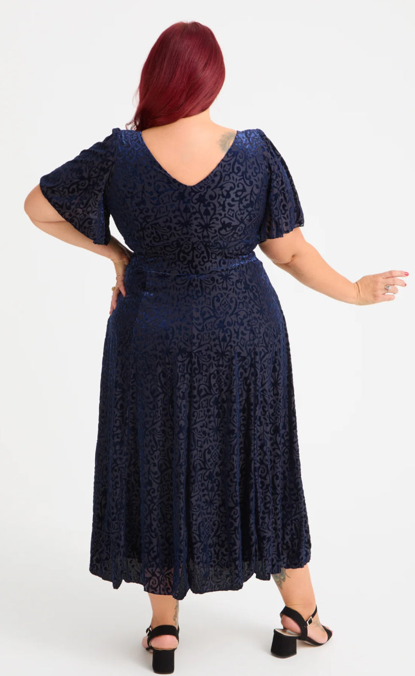 Scarlett & Jo Angel Sleeve Long Midi Dress