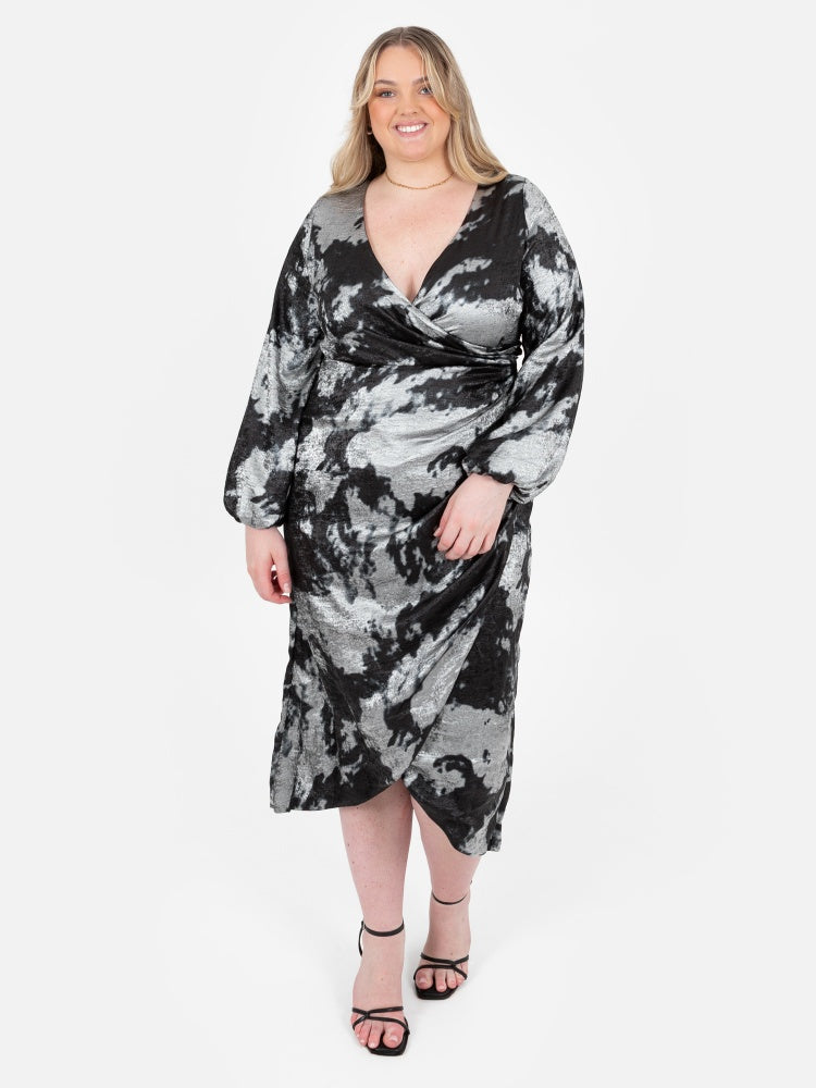 Lovedrobe Black And Silver Long Sleeve Gathered Midaxi Dress