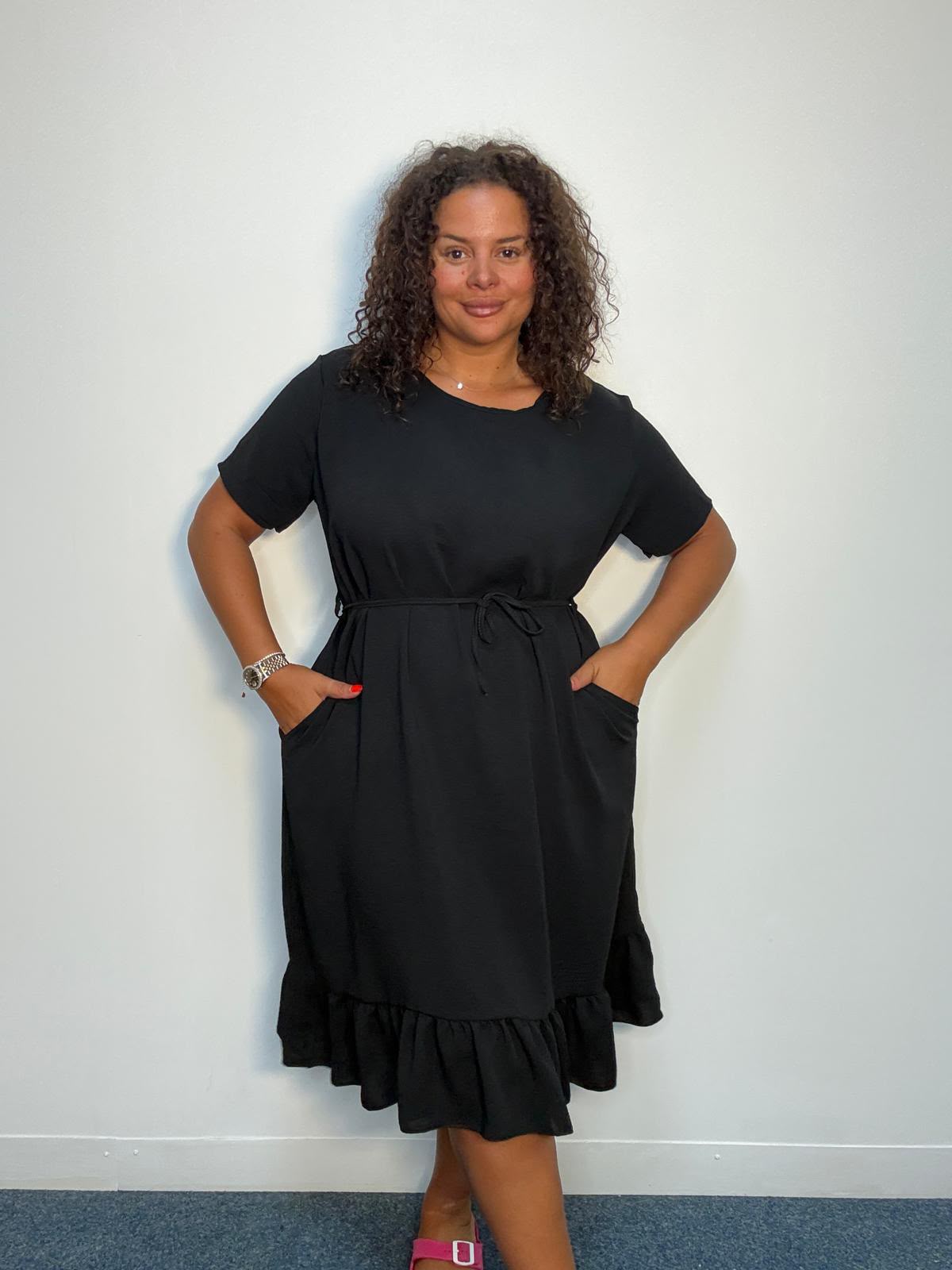 Plain Tie-up Waist Dress