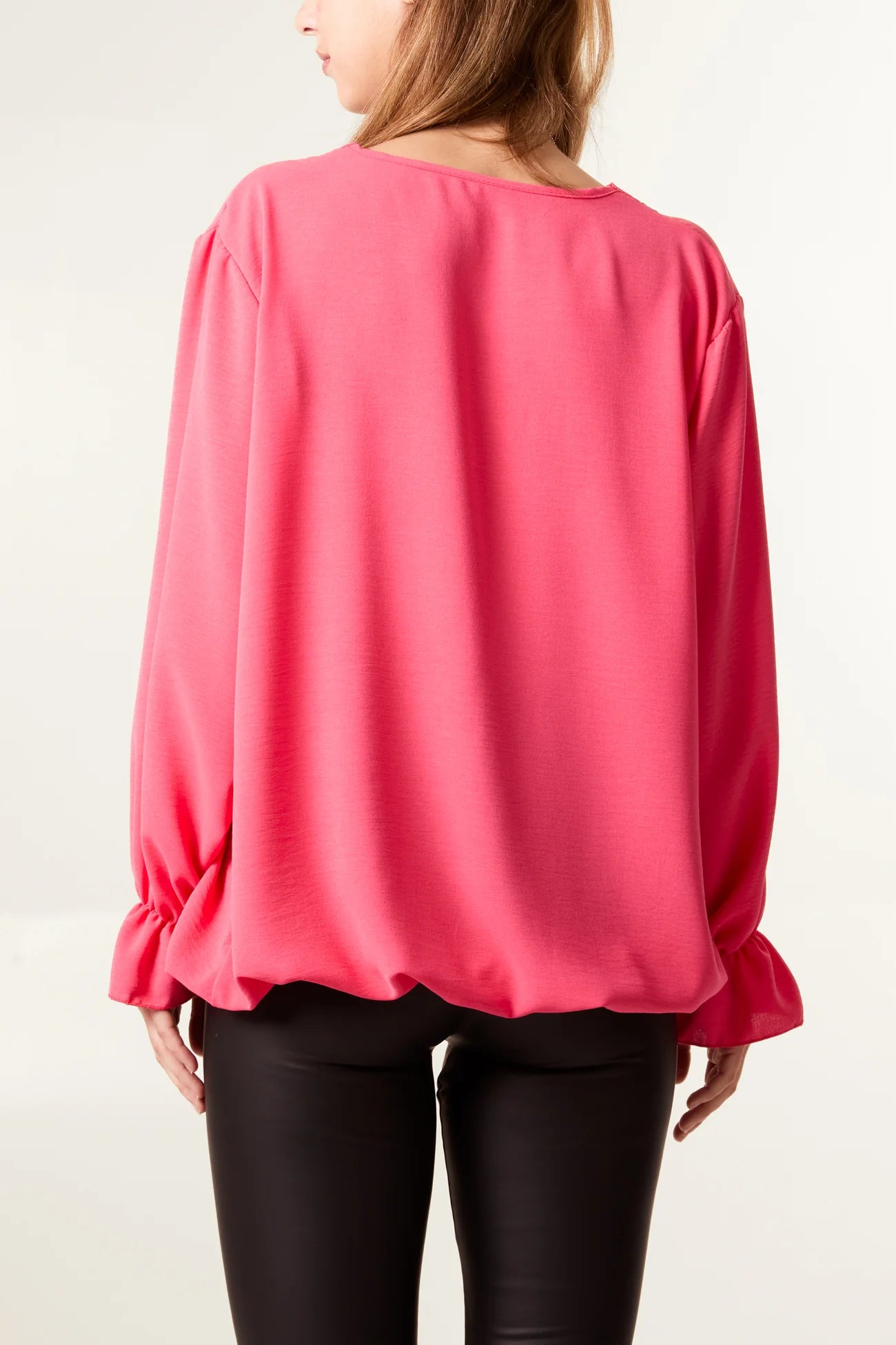 Necklace Bubble Hem Long Sleeve Blouse