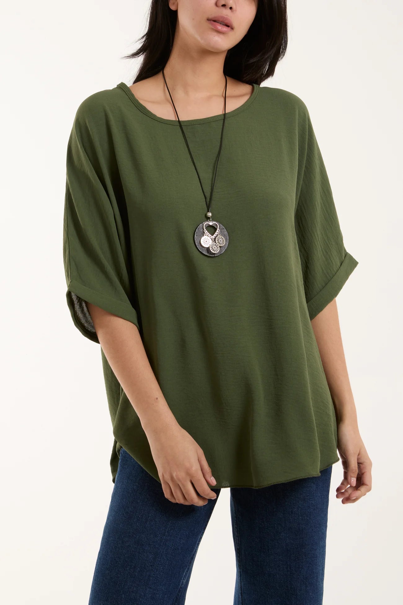 Short Sleeve Top With Necklace
