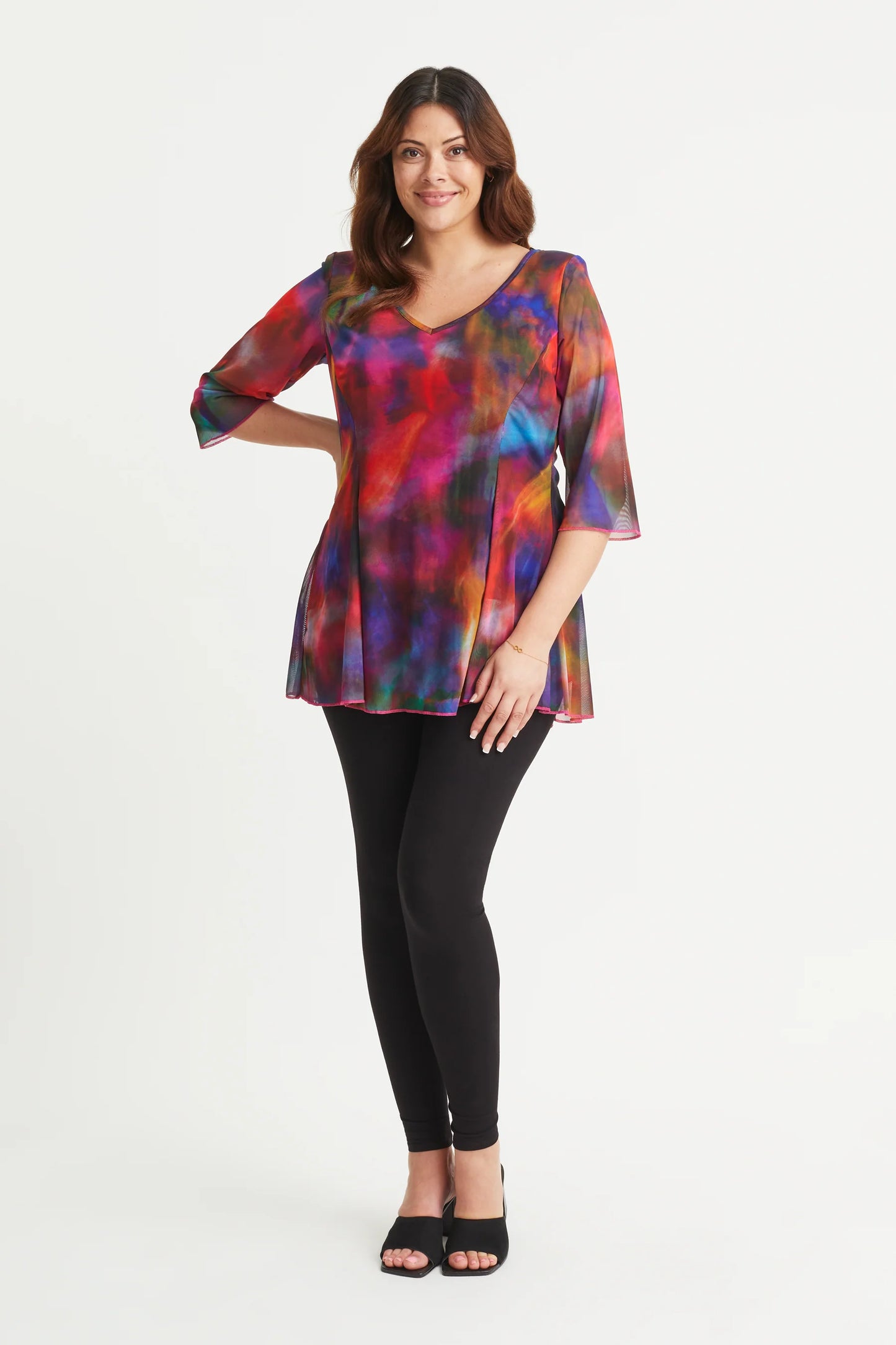 Scarlett & Jo Multi Spray V Neck Tunic