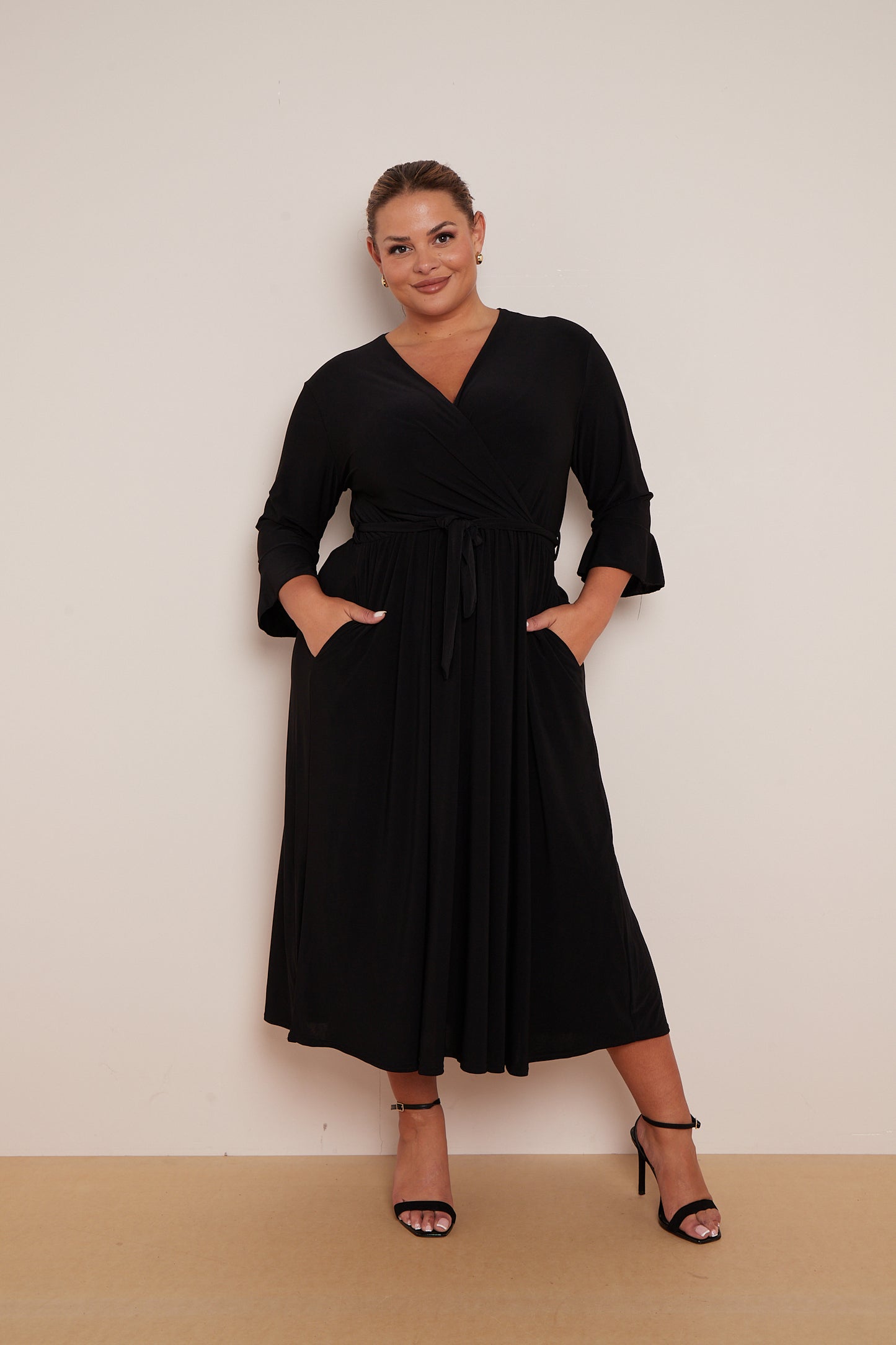 Wrap Dress With 3/4 Length Sleeve And Pockets