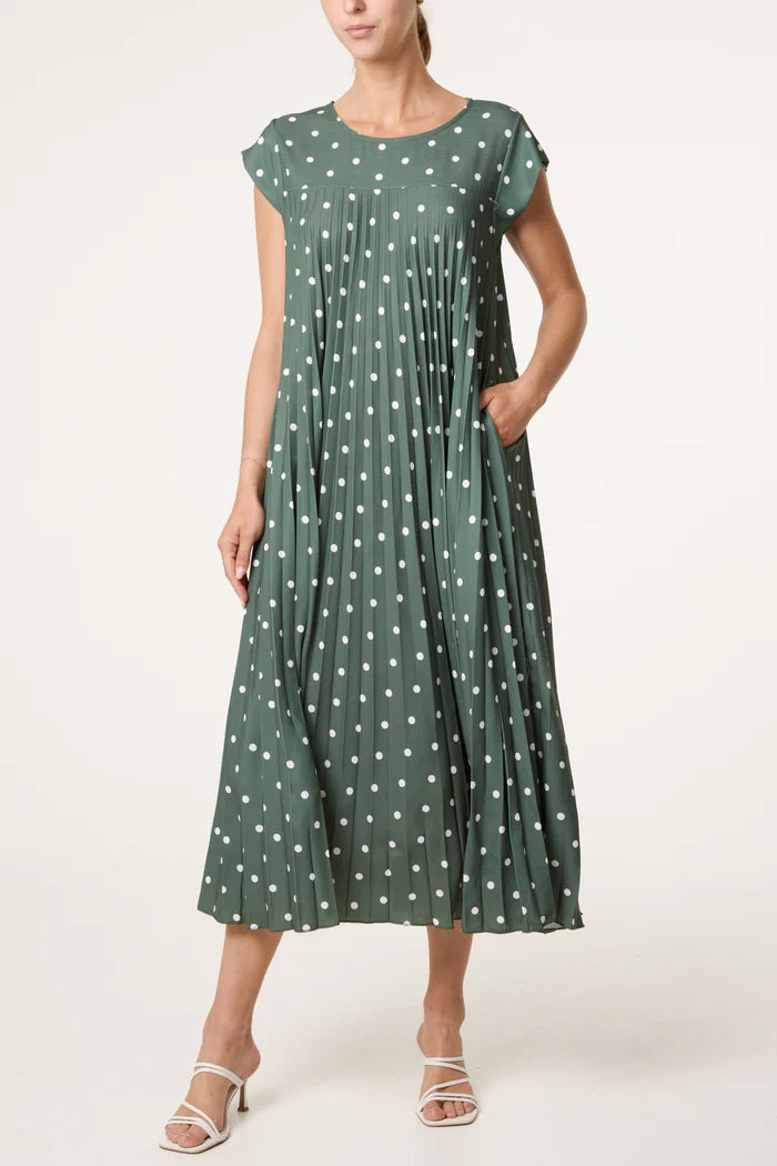Polka Dot Cap Sleeve Pleated Dress