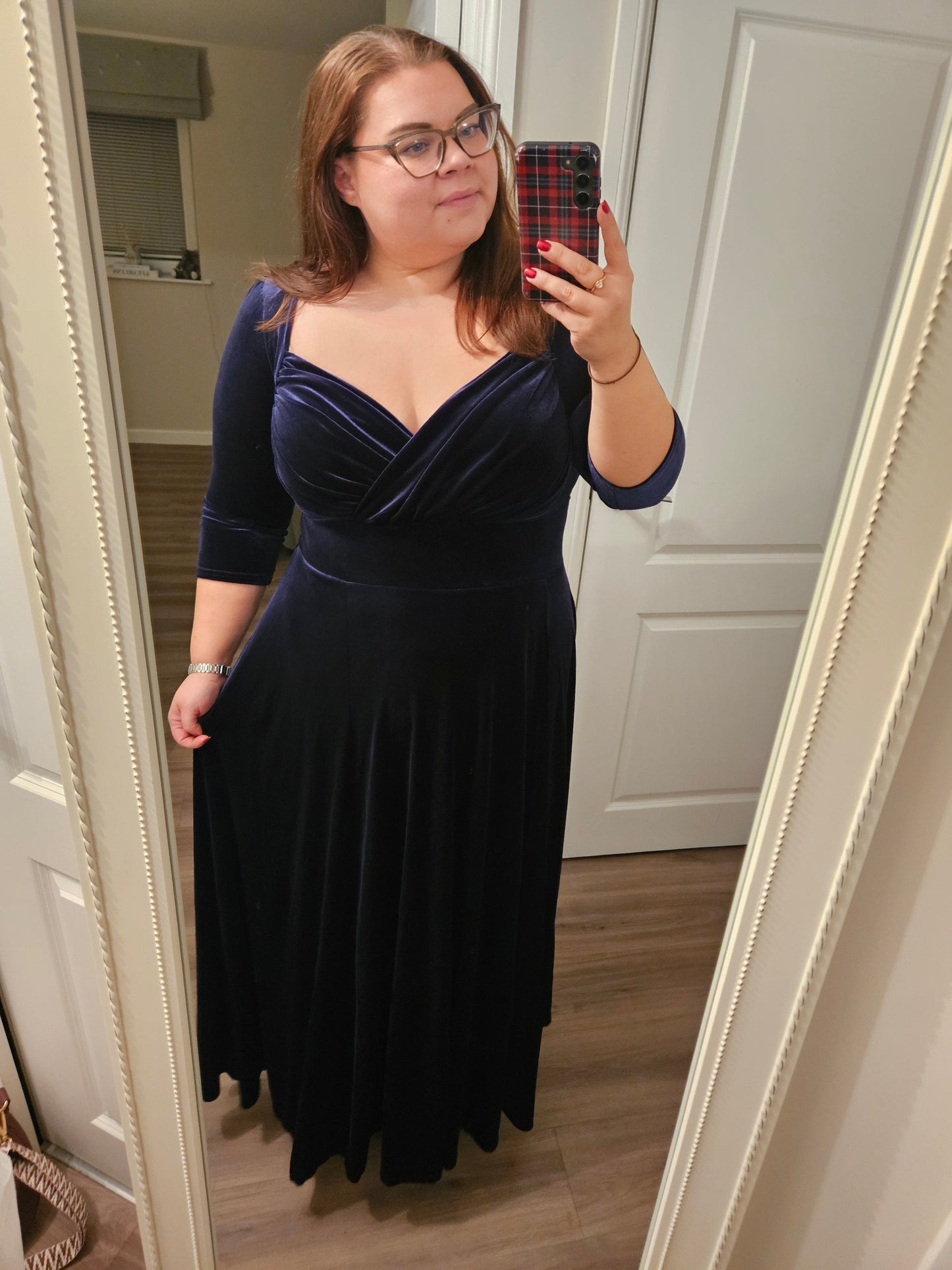 Scarlett & Jo Elizabeth Dark Navy Velvet Maxi Dress