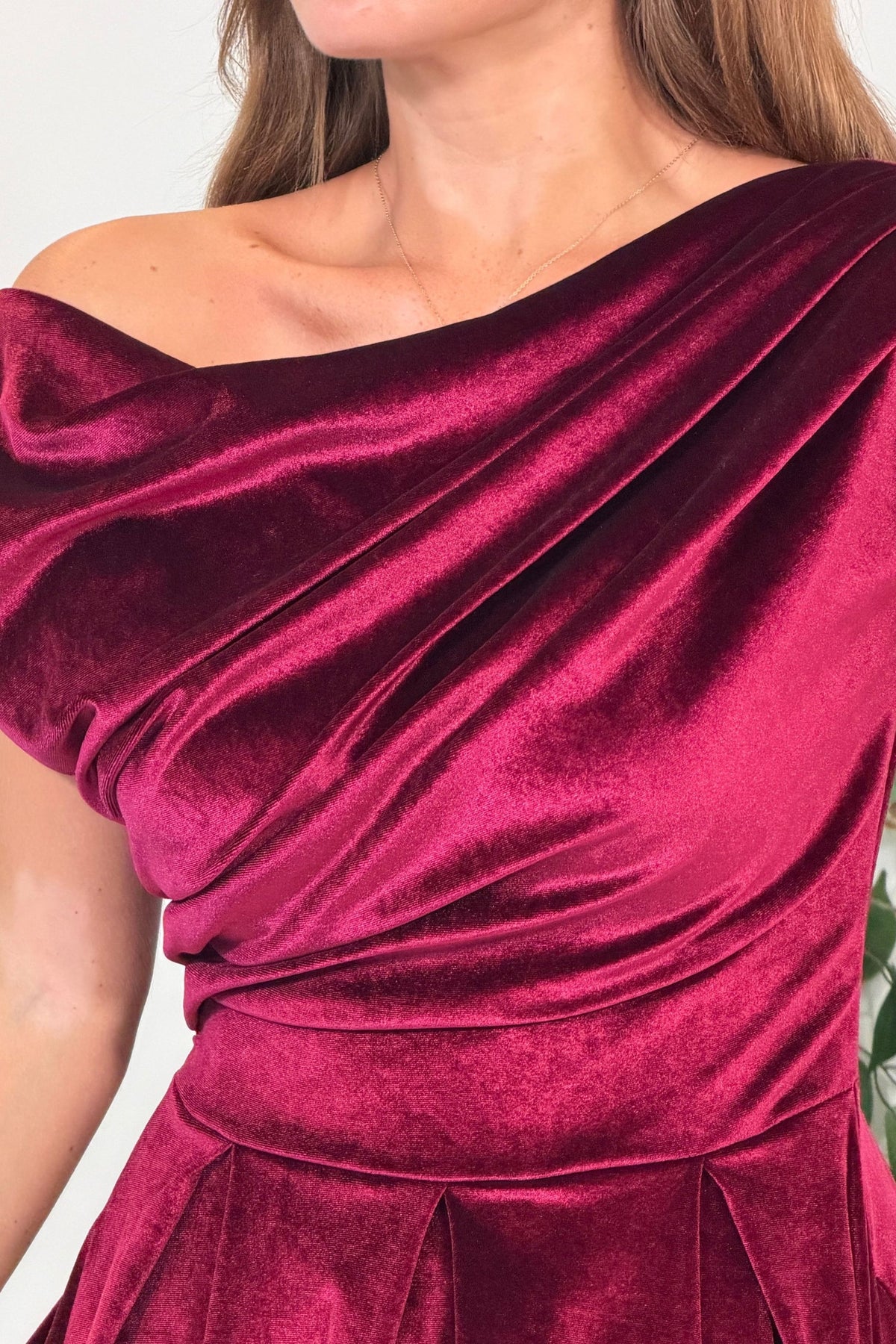 Girl in Mind Betty Asymmetric Neckline Skater Berry Velvet Dress