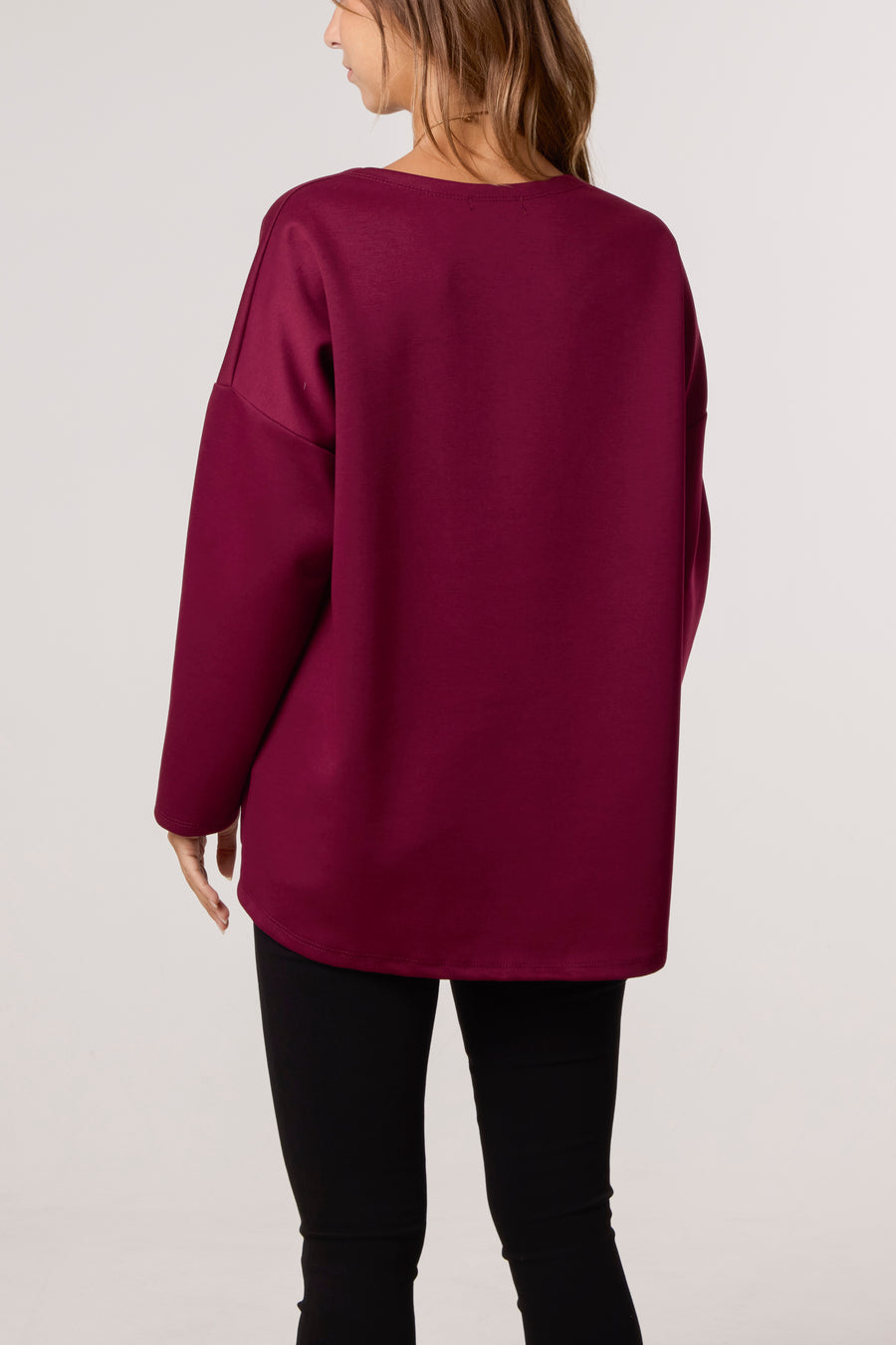 Soft Touch Plain Sweatshirt With Necklace