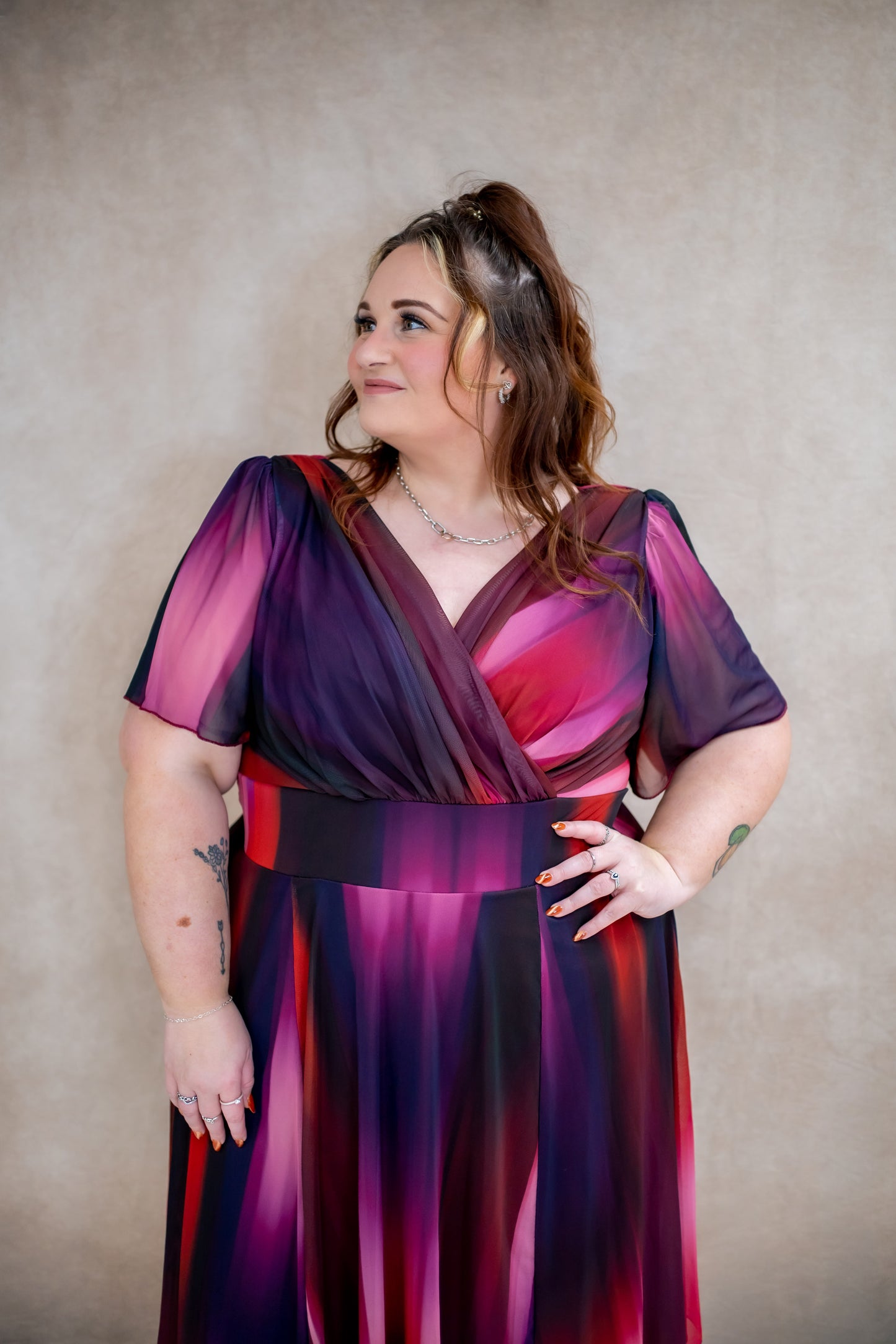 Scarlett & Jo Petite Victoria Mulberry Ombre Midi Dress