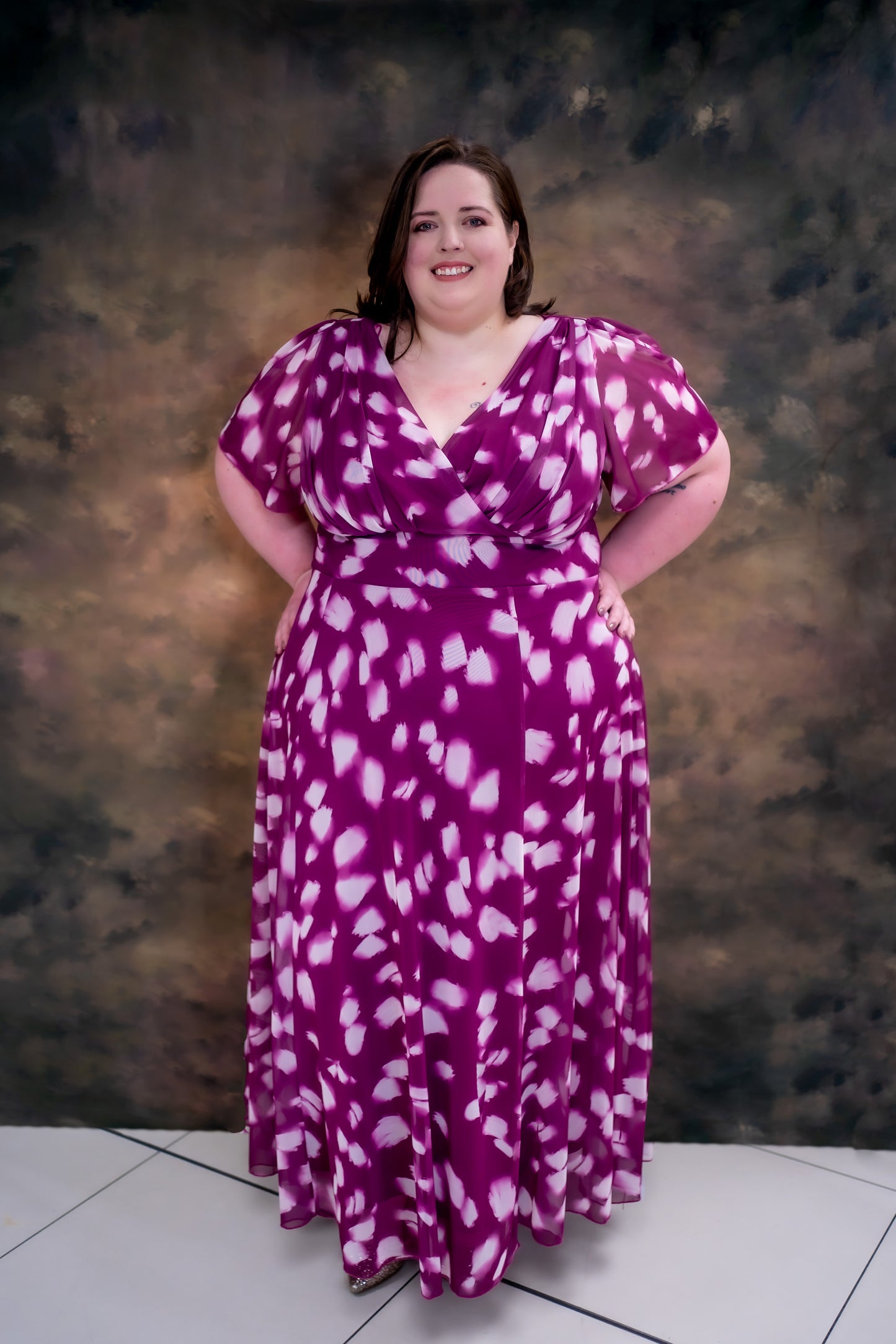 Scarlett & Jo Isabelle Mulberry Abstract Maxi Dress