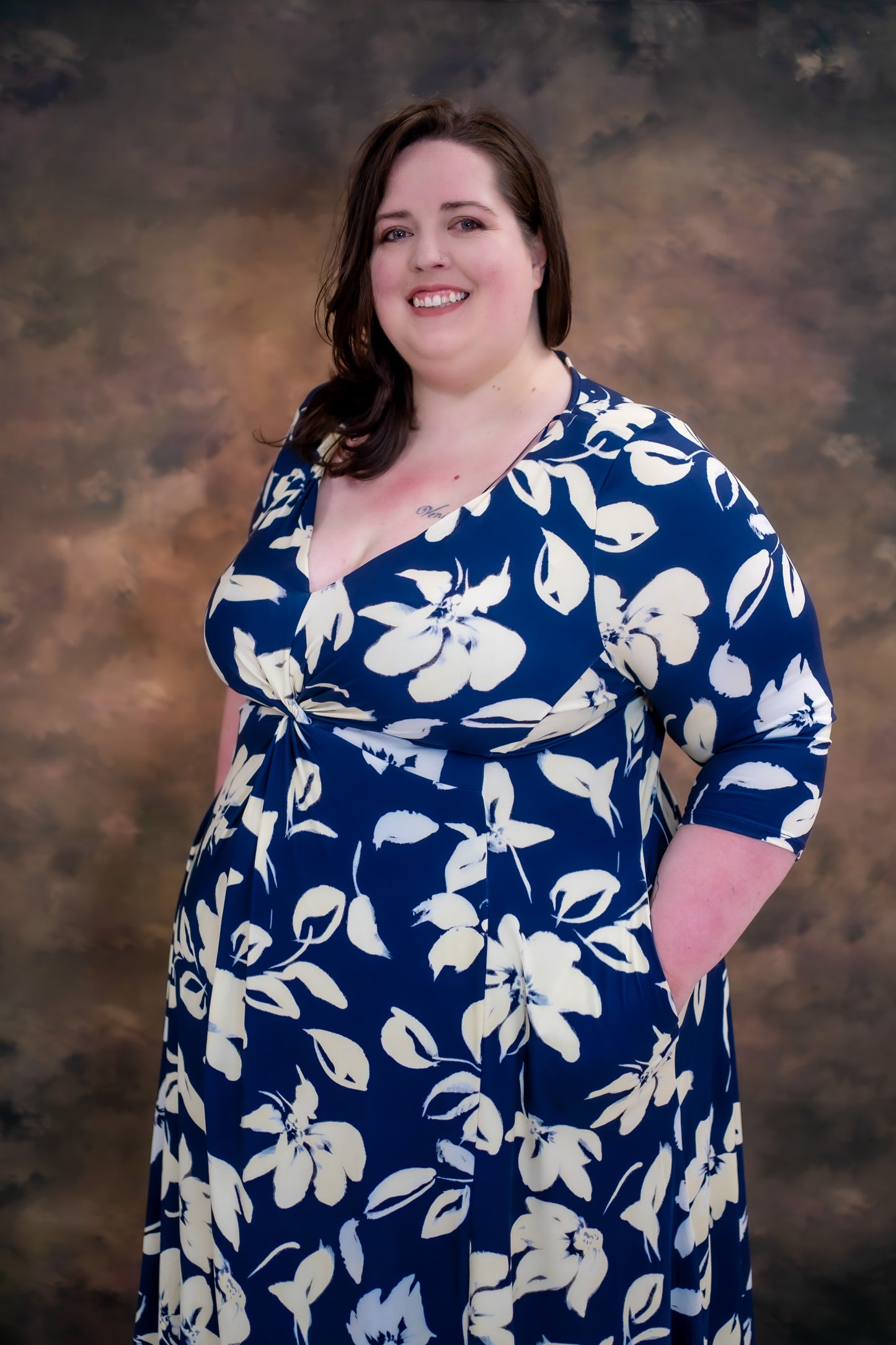 Scarlett & Jo Claudia Navy Cream Ivory Knot Front Dress