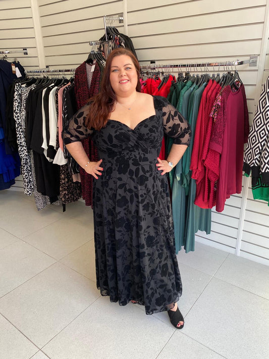 Scarlett & Jo Elizabeth Black Velvet Floral Maxi Dress